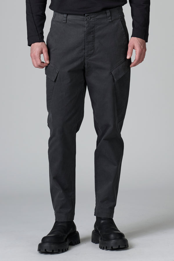 Pantalon cargo coupe droite en gabardine compacte de coton stretch émérisé | 1016.CFUTRBD132.U12