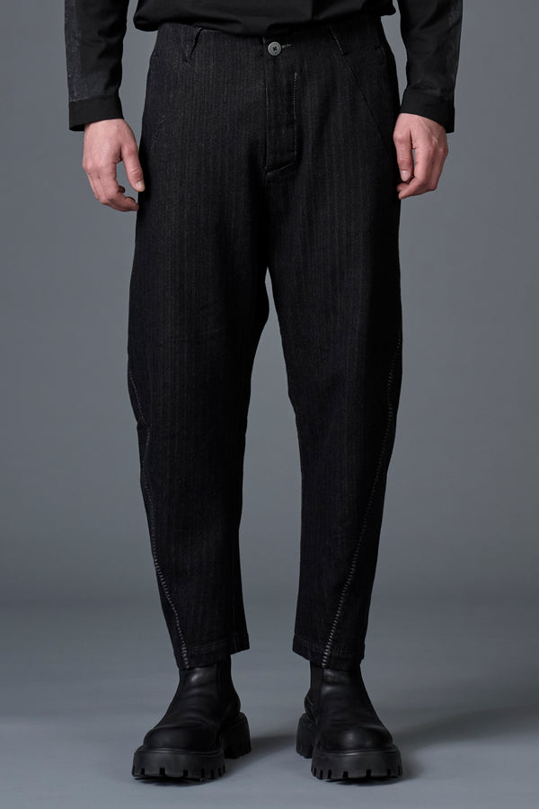 Pantalone ergonomico in spinato di cotone e lana con cucitura a filo grosso in contrasto | 1016.CFUTRBH171.U310