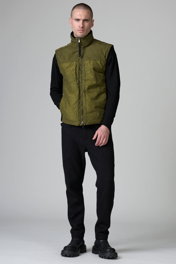 Reversible slim fit waistcoat duck down padded in cotton, polyamide cold dyed and water repellent | 1016.CFUTRBO243.U04