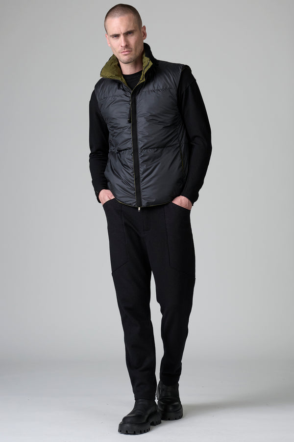 Reversible slim fit waistcoat duck down padded in cotton, polyamide cold dyed and water repellent | 1016.CFUTRBO243.U04