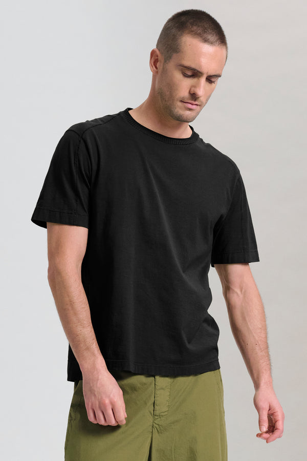T-shirt loose-fit in jersey di cotone e applicazione in maglia su collo e maniche | 1017.CFUTRC1361.U10