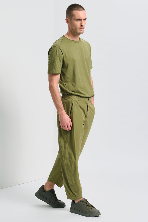 Pantalone tobi in tela di cotone con tasche posteriori a toppa e gambe sagomate | 1017.CFUTRCB111.U08