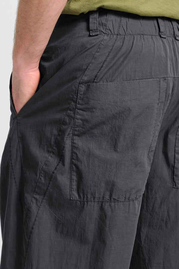 Pantalone tobi in tela di cotone con tasche posteriori a toppa e gambe sagomate | 1017.CFUTRCB111.U12