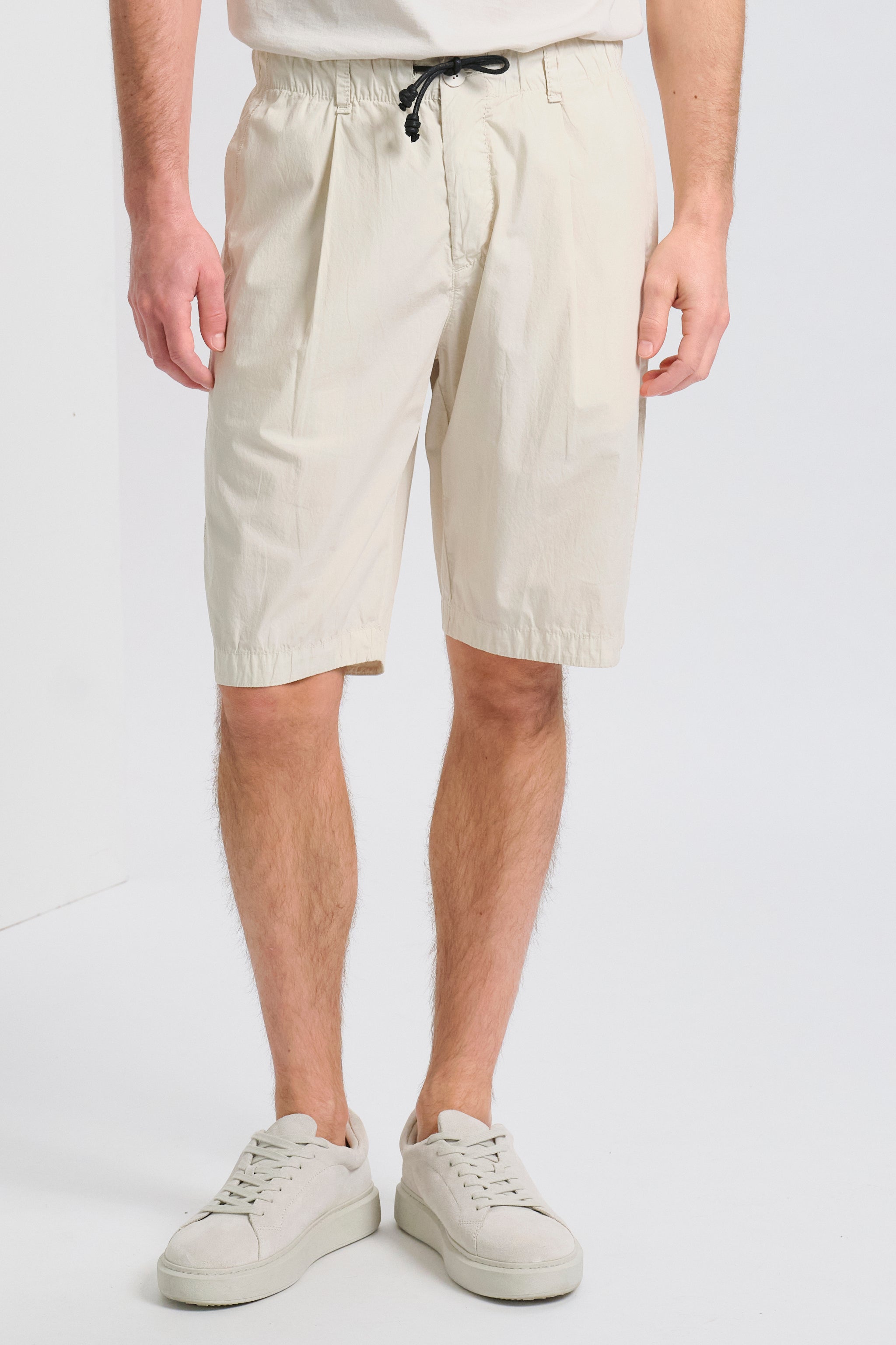 Light cotton regular-fit jogger bermuda shorts with elastic waistband ...