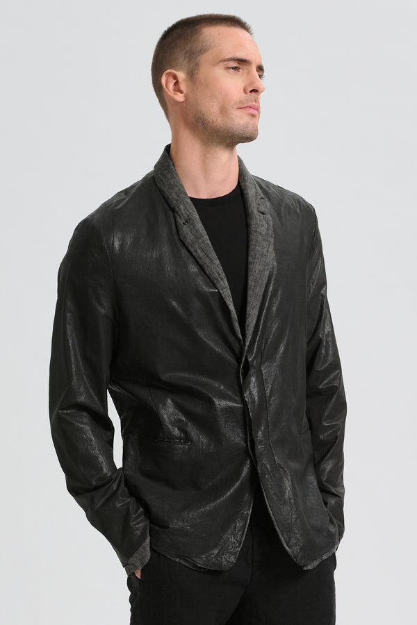 Giacca in pelle di agnello. corpo e polsi foderati in lino tinto freddo e maniche in viscosa | 1017.CFUTRCP250.U10