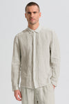 Camicia loose- fit in tela leggera di lino | 1017.CFUTRCV310.U02