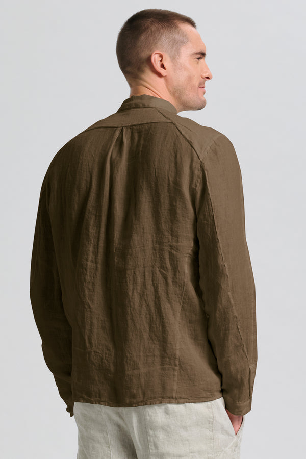 Camicia loose- fit in tela leggera di lino | 1017.CFUTRCV310.U06