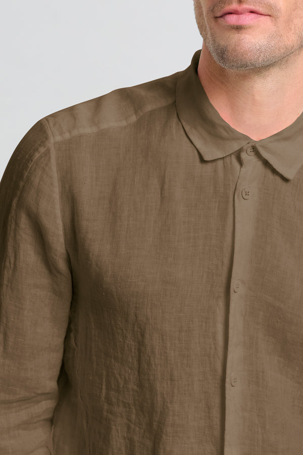 Camicia loose- fit in tela leggera di lino | 1017.CFUTRCV310.U06