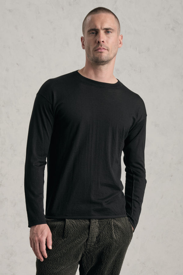 Maglia girocollo loose-fit in lana vergine | 1019.CFUTRE11462.U10