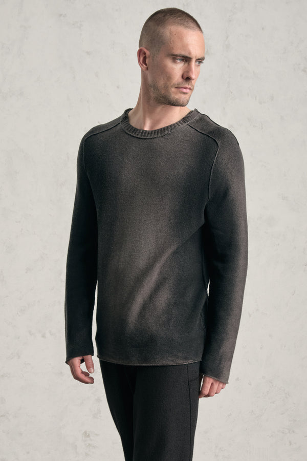 Pullover a girocollo regular-fit in maglia rasata di lana e cashemere spruzzato a mano | 1019.CFUTRE12470H.U306