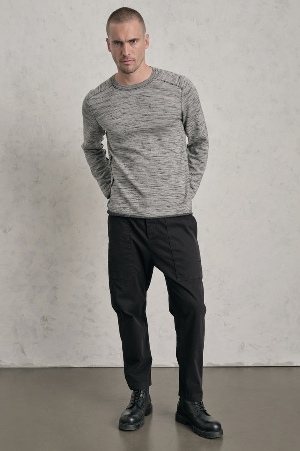 Regular fit round neck jumper in wool blend with printed yarn and hand embroidery on the shoulders | 1019.CFUTRE15500.U301