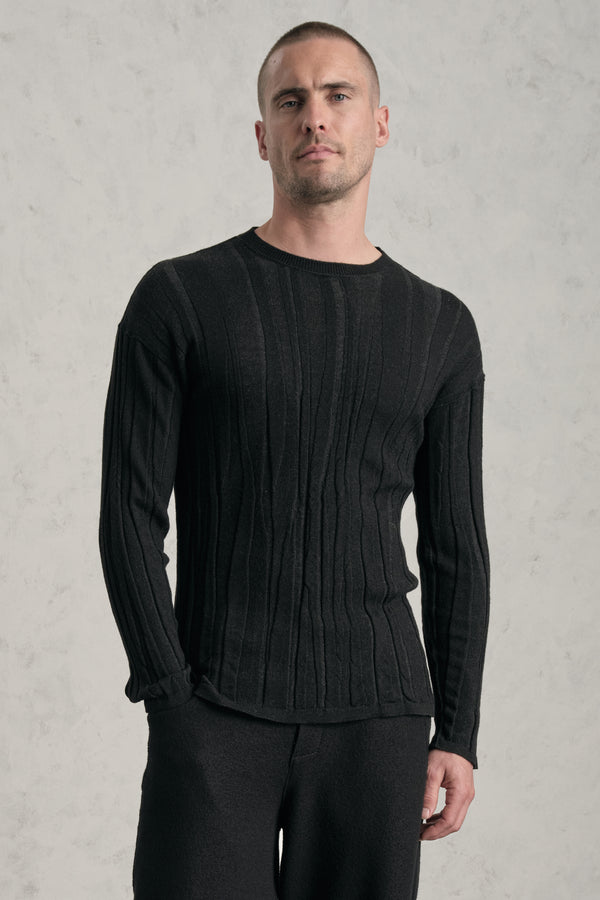 Rundhalspullover im Slim Fit aus Jacquard-Wollmix | 1019.CFUTRE18530.U310
