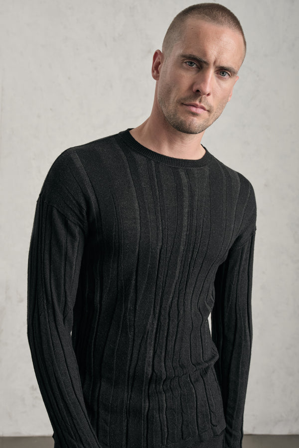 Rundhalspullover im Slim Fit aus Jacquard-Wollmix | 1019.CFUTRE18530.U310