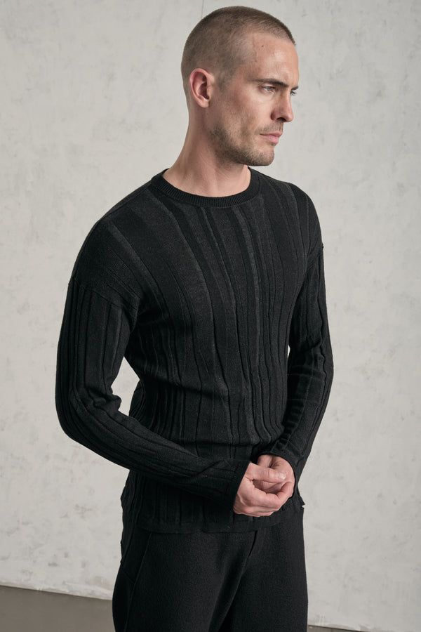 Rundhalspullover im Slim Fit aus Jacquard-Wollmix | 1019.CFUTRE18530.U310
