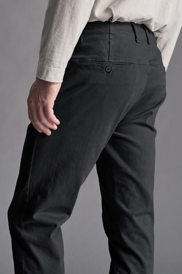 Pantalone chinos regular fit in cotone stretch | 1019.CFUTREA100.U12