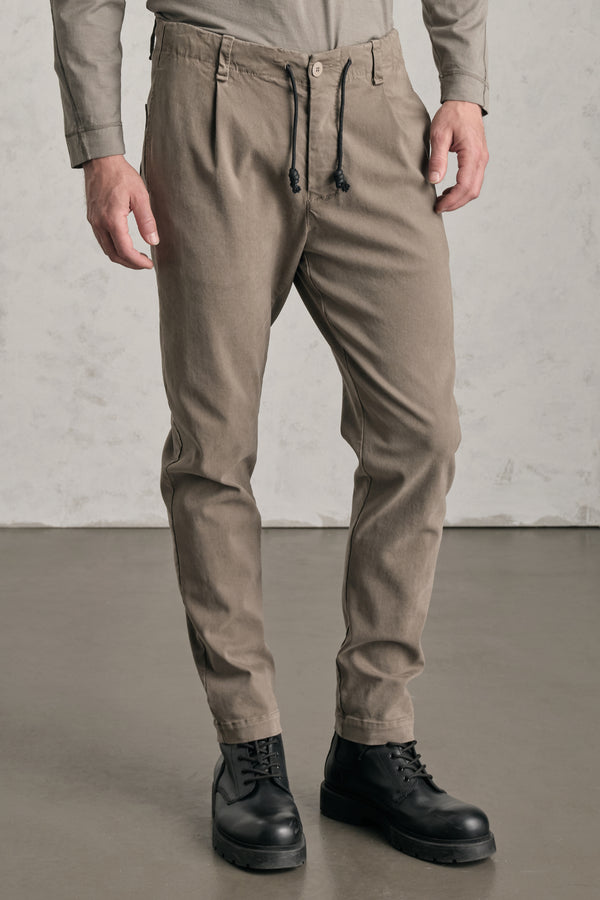 Pantalone jogging loose-fit in tencell e modal stretch smerigliato. cintura elastica con coulisse | 1019.CFUTREB110.U13