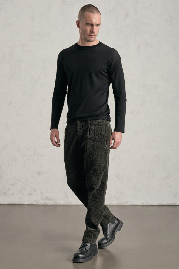 Pantalone loose-fit con pieghe frontali in velluto a coste di cotone e modal stretch | 1019.CFUTREE140.U09