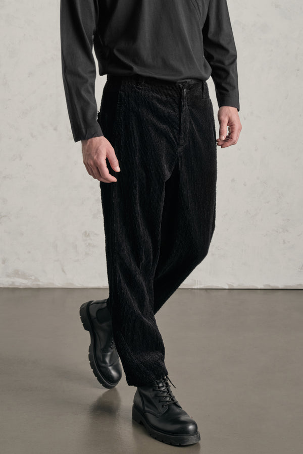 Pantalone tobi loose-fit in velluto a coste larghe di cotone e modal stretch | 1019.CFUTREE142.U10