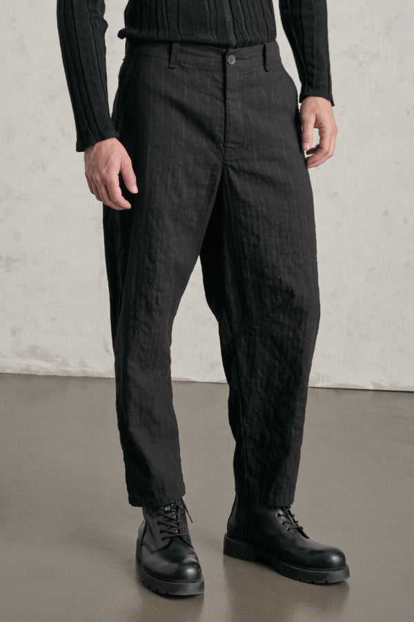 Pantalon tobi loose en tissu rayé et chiné de coton mélangé avec détails faits main | 1019.CFUTREI181.U310
