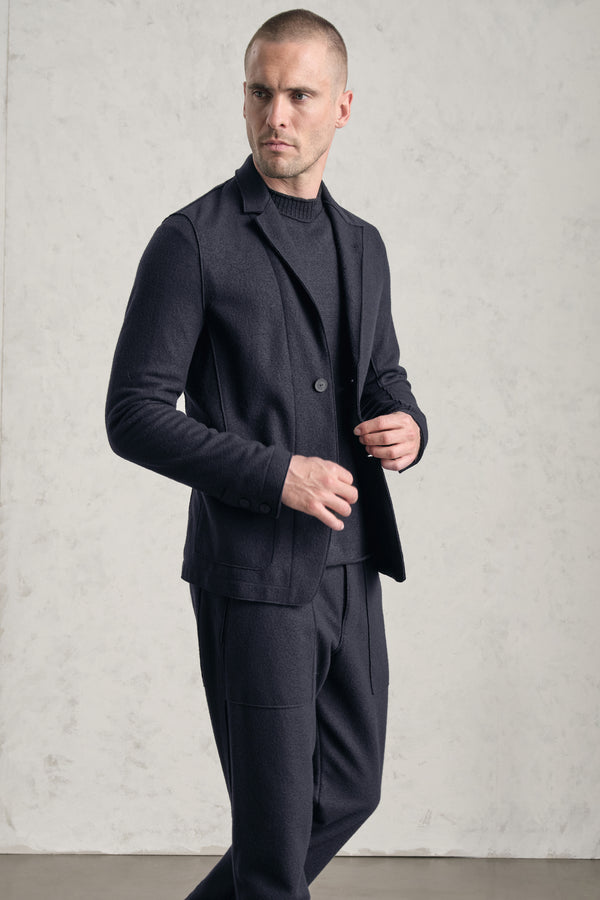 Giacca regular-fit in panno di lana | 1019.CFUTREK202.U05