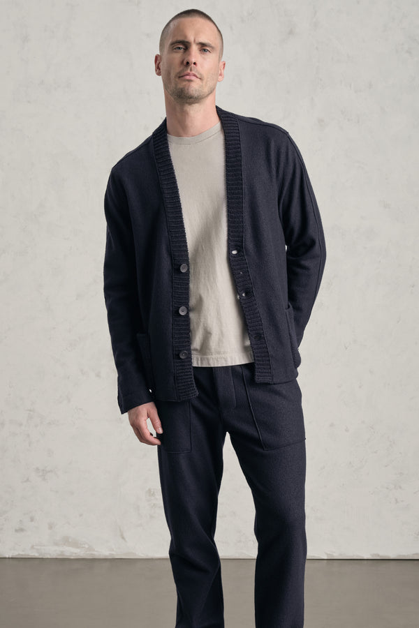 Cardigan regular-fit in lana cotta con inserti in costa di maglia | 1019.CFUTREK203.U05