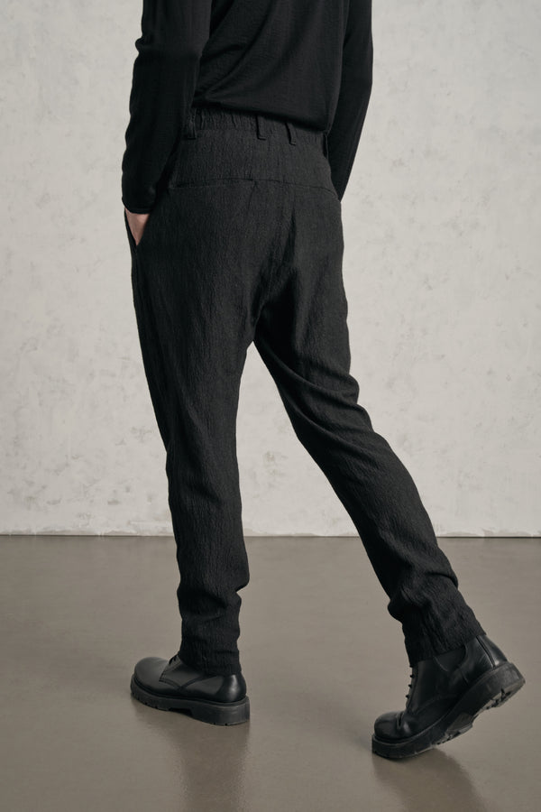 Chino regular-fit in seersucker di misto viscosa con cintura confort con elastico | 1019.CFUTREV312.U12