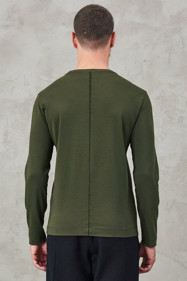 Regular-fit t-shirt in cotton interlock jersey with raw cut details | 1010.CFUTRV4390.U04