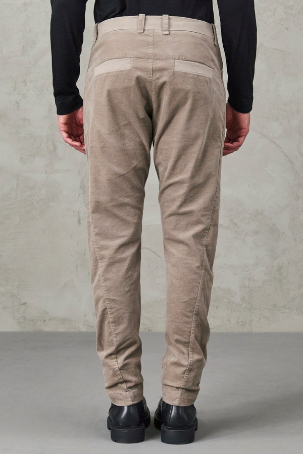 Pantalon coupe slim en velours uni | 1010.CFUTRVC120.U02