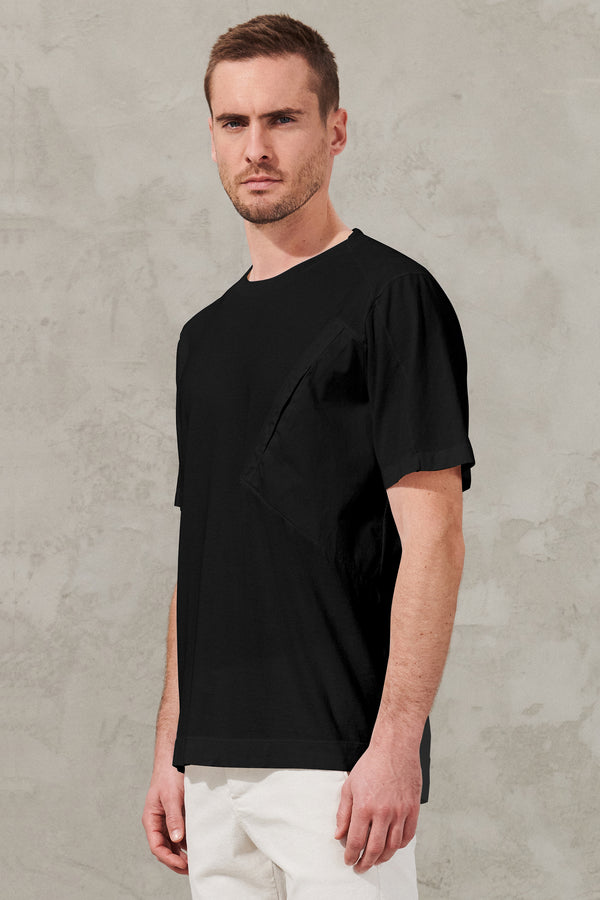 T-shirt coupe brute en jersey de coton et popeline avec application en maille | 1011.CFUTRW1361.U10