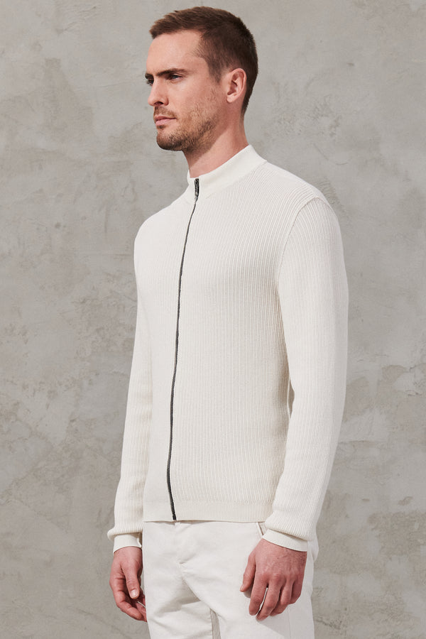 Regular fit zipped jacket in ribbed cotton | 1011.CFUTRW9441.U01