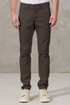 Pantalon chino coupe droite en coton extensible | 1011.CFUTRWA100.U16