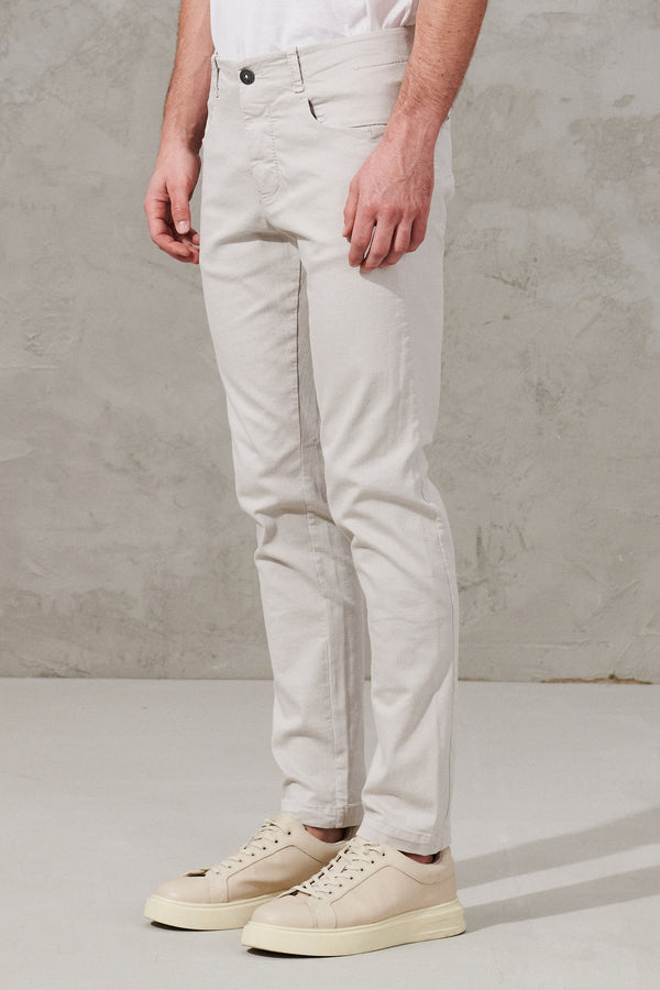5-pocket slim-fit trousers in stretch cotton | 1011.CFUTRWA102.U01