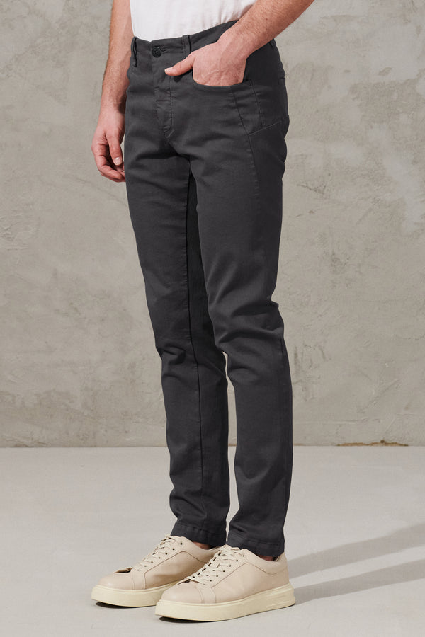 Pantalon 5 poches coupe slim en de coton extensible | 1011.CFUTRWA102.U12