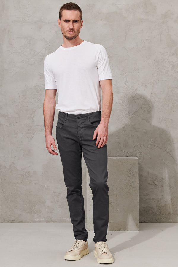 Pantalon 5 poches coupe slim en de coton extensible | 1011.CFUTRWA102.U12