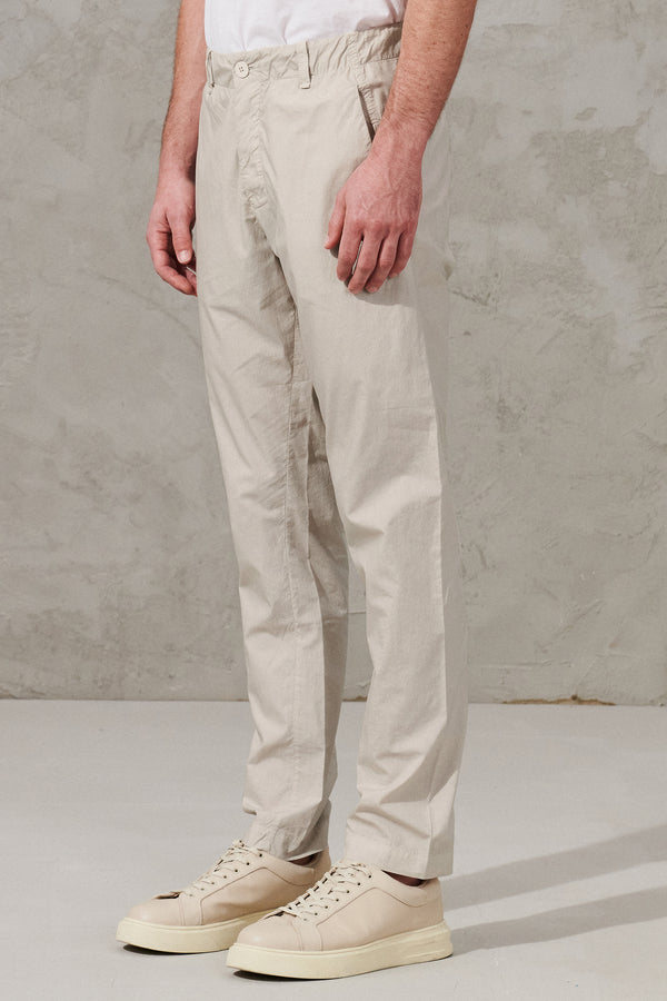 Light cotton chino trousers with elastic waistband | 1011.CFUTRWB110.U02