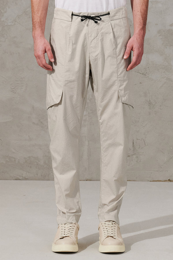 Pantalon cargo en toile de coton avec coulisse en corde enduite | 1011.CFUTRWB117.U02