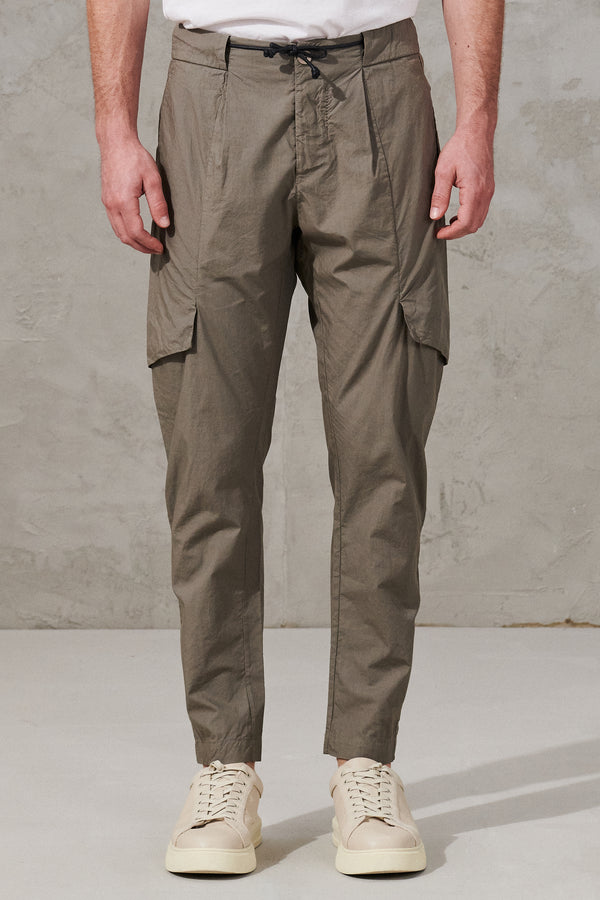 Light cotton cargo trousers with waxed rope drawstring | 1011.CFUTRWB117.U13