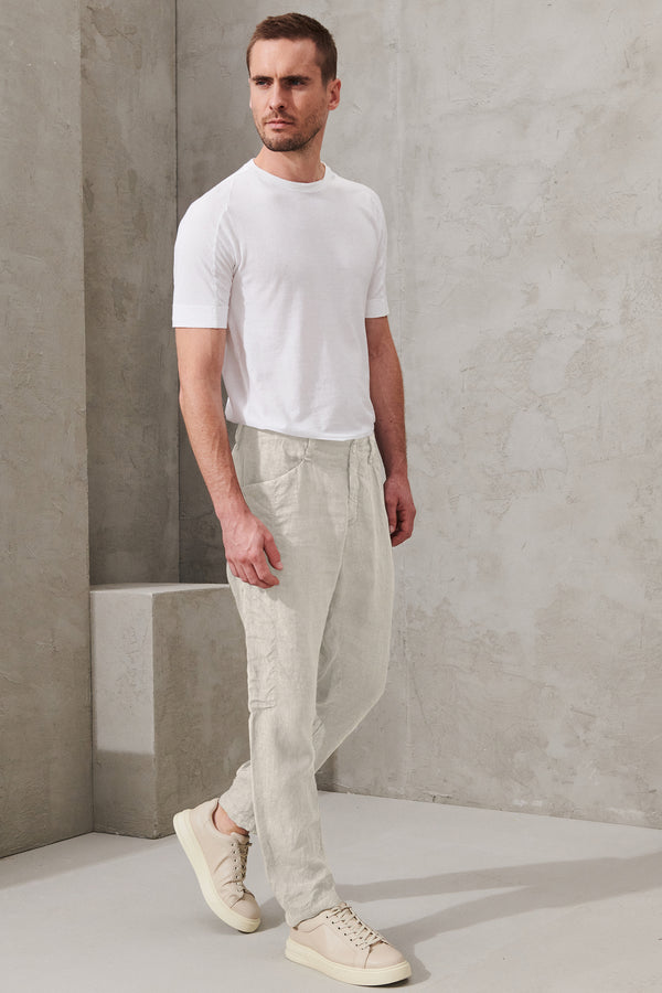 Pantalon coupe droite en lin avec applications en sergé de lin et coton | 1011.CFUTRWD131.U02