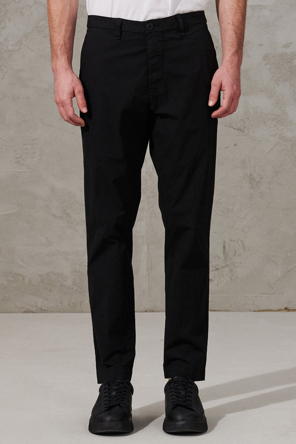 Cropped trousers in stretch crepe light cotton crepe | 1011.CFUTRWG160.U10