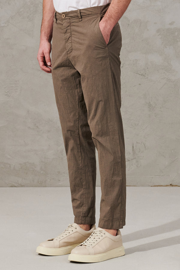 Cropped trousers in stretch crepe light cotton crepe | 1011.CFUTRWG160.U13