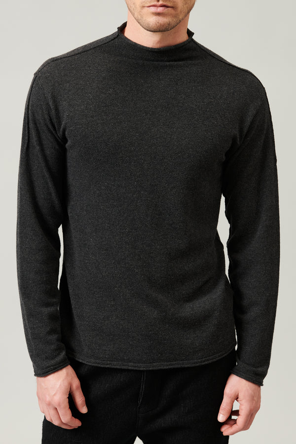 Loose-fit crater neck knit in virgin wool | 1013.CFUTRY12473.U12