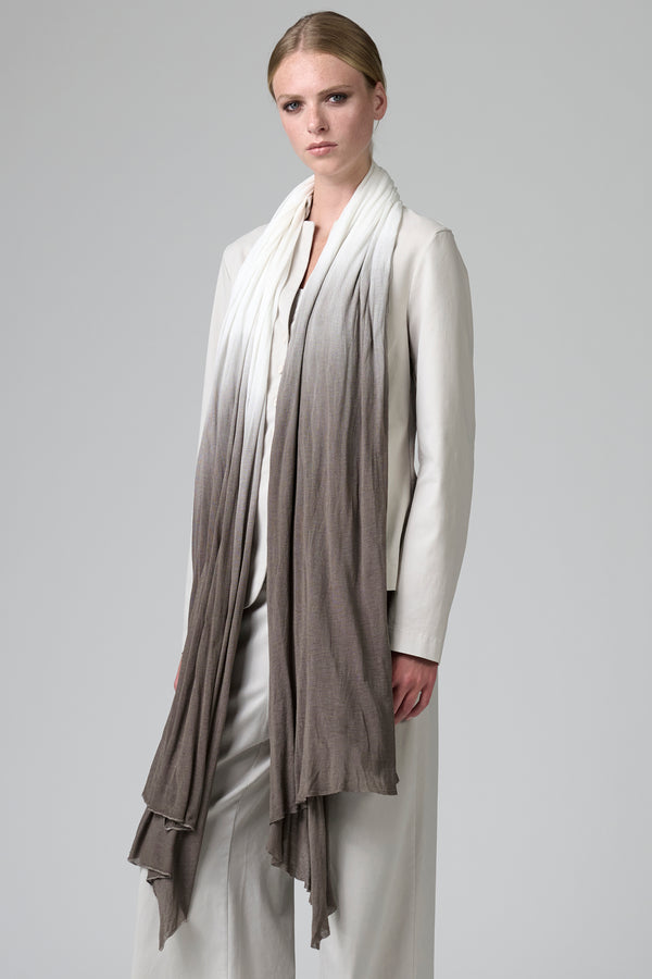 Strickschal aus Viskose mit Dégradé-Optik | 1016.SCADTRB2000D.31