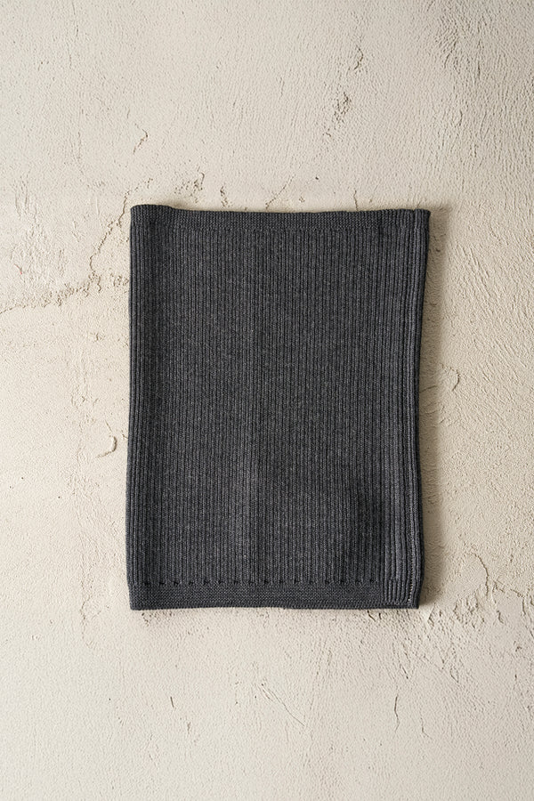 Wool ribbed knitted snood with special contrasting colour stitching in the middle | 1019.SCAUTRE17526.U12