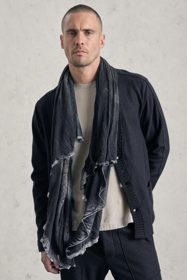 Hand-dyed viscose stocking stitch knit kefia | 1019.SCAUTRE5002H.U305