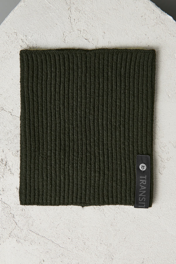 Col en maille côtelée de laine vierge cablé | 1010.SCAUTRV17527.U04