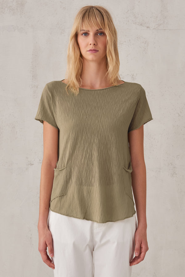 T-shirt aus baumwollstrick mit flammé-struktur und kleiner tasche | 1008.CFDTRT5401.34