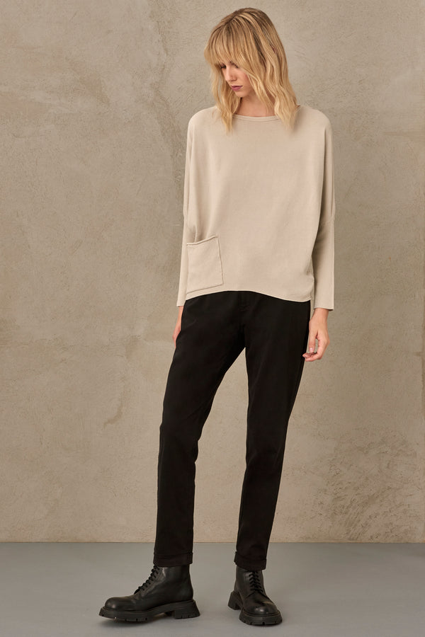 Oversize jumper in viscose and wool knit with dolman sleeves | 1007.CFDTRS11465.21