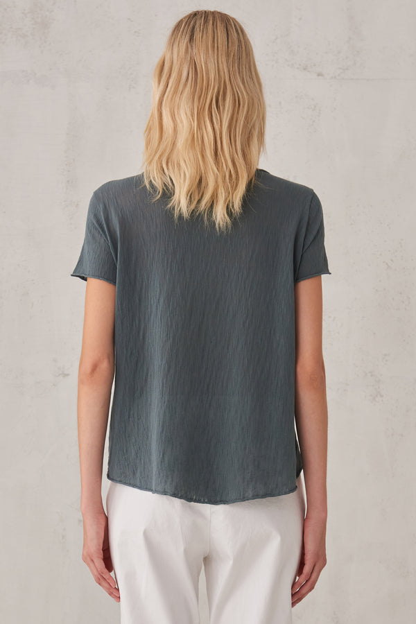 T-shirt aus baumwollstrick mit flammé-struktur und kleiner tasche | 1008.CFDTRT5401.15