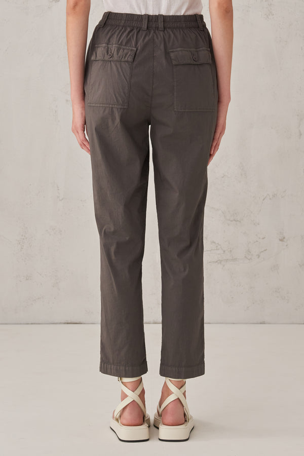 Pantalone regular fit in cotone stretch con elastico in vita | 1008.CFDTRTM227.13