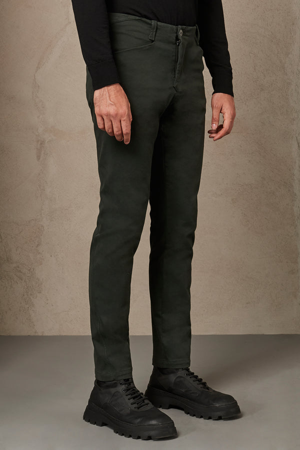 Pantalone slim fit taglio ergonomico in cotone stretch | 1007.CFUTRSA101.U09
